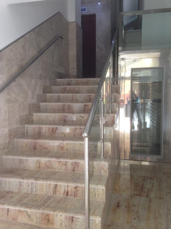 Apartamento Malagueta Beach 10 Malaga Bagian luar foto